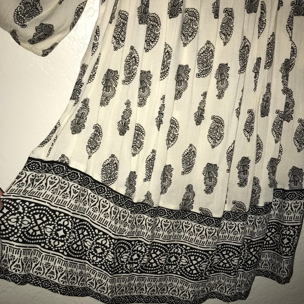 BOHO STYLE DRESS - Picture 3 of 4